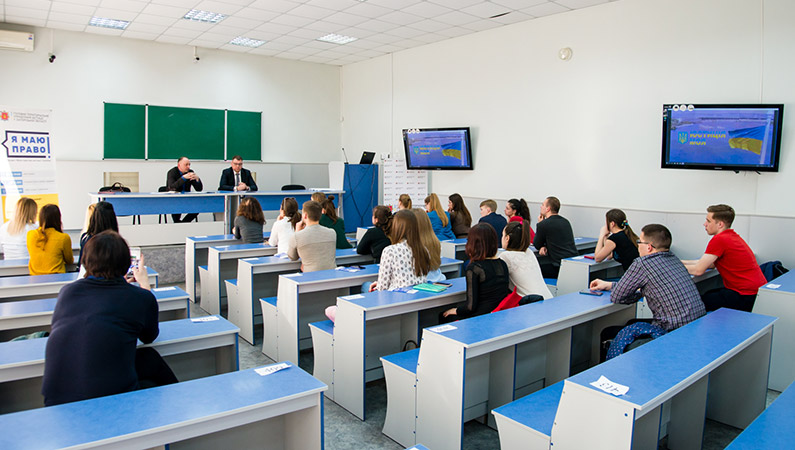 Правовий мітап для студентів ЗДМУ